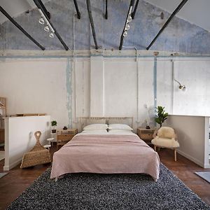 97 Yaowarat - Phuket Old Town